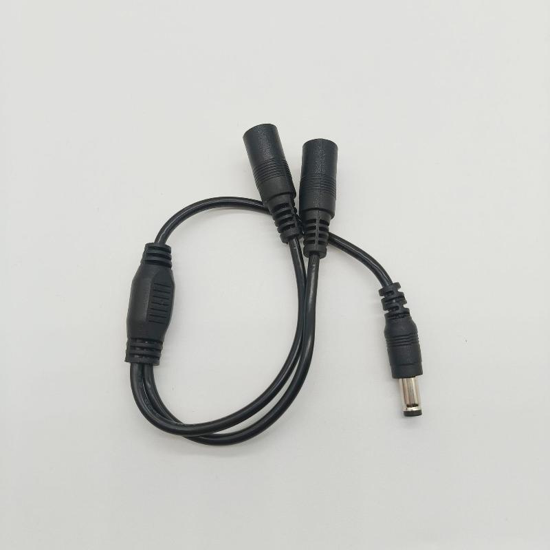 Heavy Duty 1 to 2 DC Power Spl - огляд і ціна Outdoor Use Power Strip